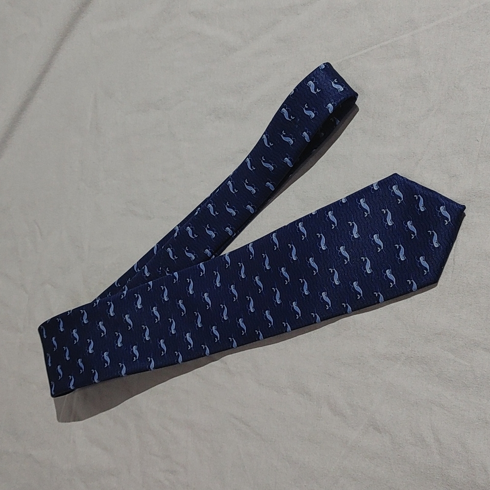 Nautica Whale Tie